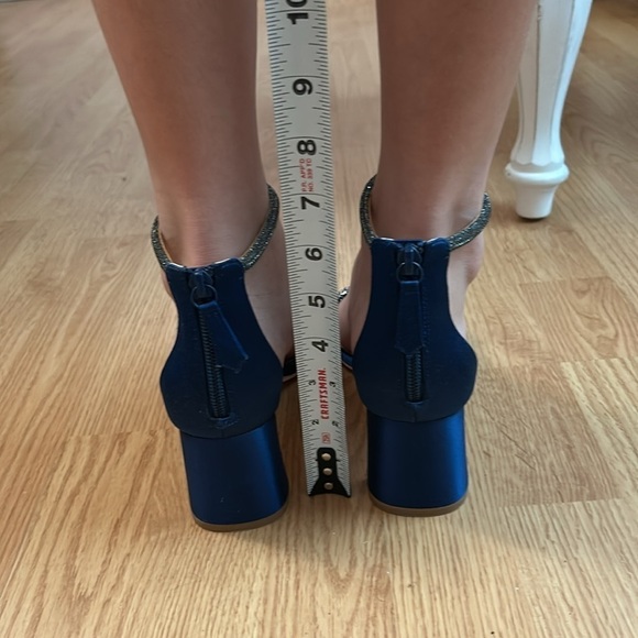 1003- Badgley Mischka Heels Women’s Sandals Size 7 NWT - Picture 6 of 16